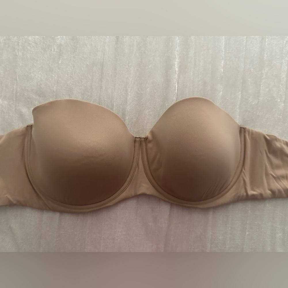 Skims Strapless bra 40C